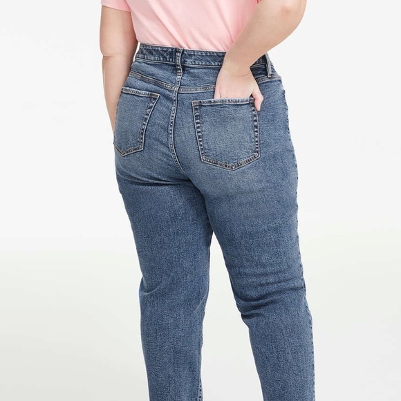 New Highrise Straight Leg Jeans With Lycra Spandex - Picture 5 of 16